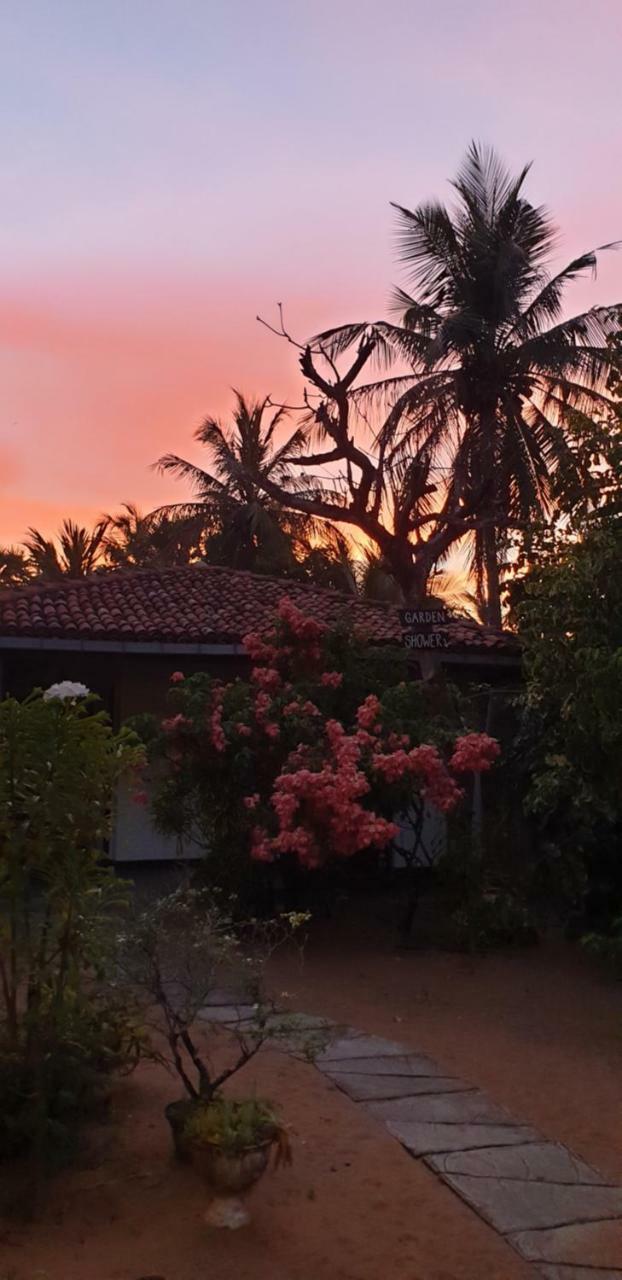 The Danish Villa Resort Arugam Bay Exterior foto