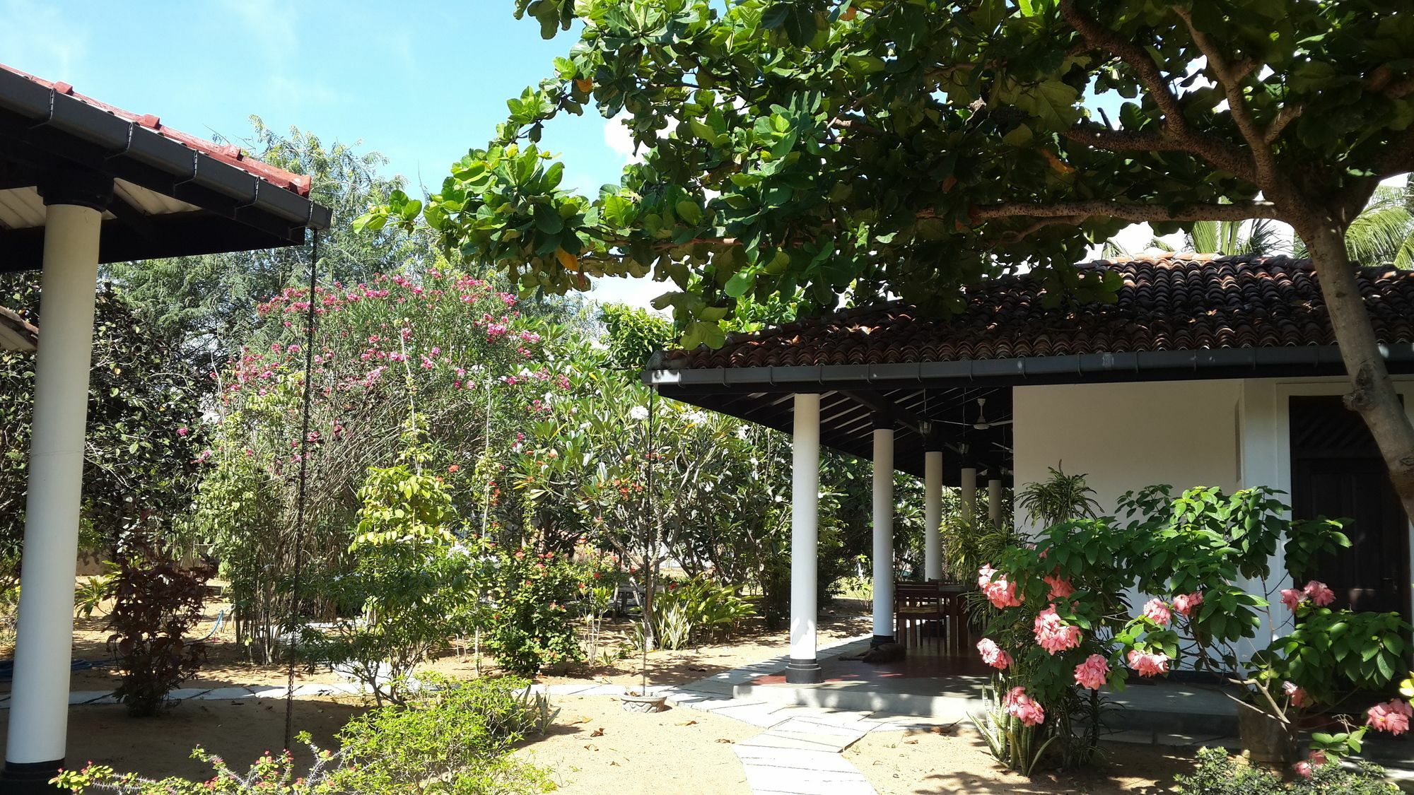 The Danish Villa Resort Arugam Bay Exterior foto